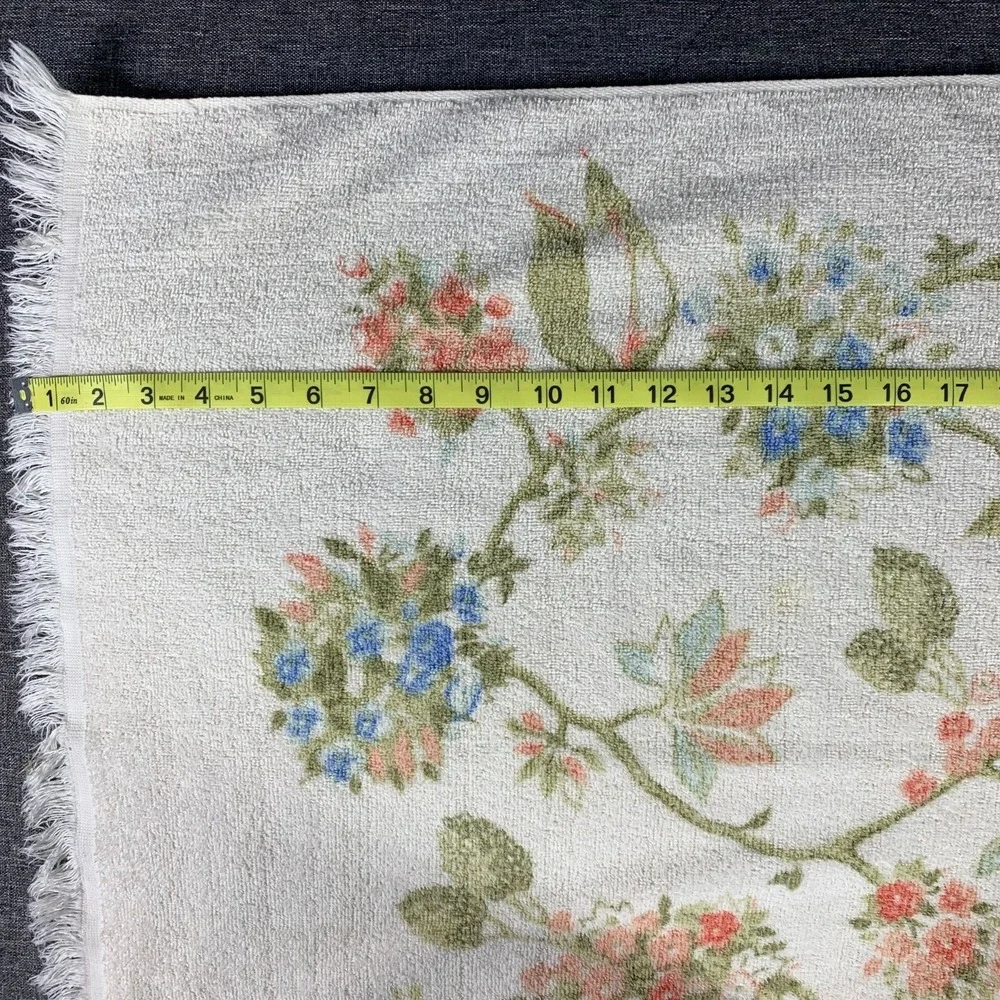 Vintage Fieldcrest Floral Patterned Bath Towel Cotton 23